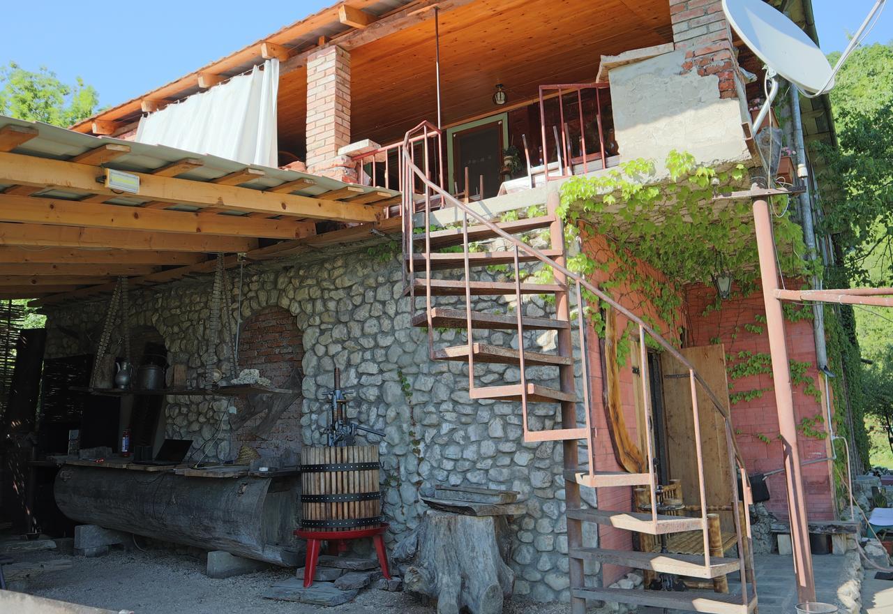 Chateau Dio Ambrolauri Kültér fotó